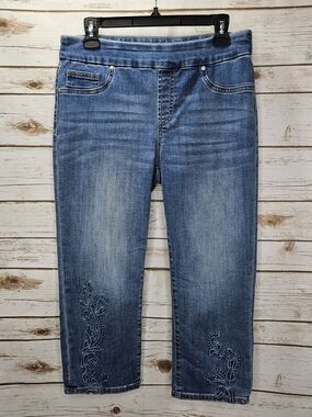 Chico's Pull On Capri Jeans Size Chico's 0 = 4US